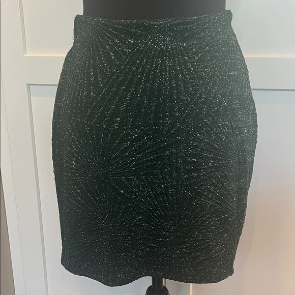 Speechless Shimmering Dark Green Mini Skirt - Picture 1 of 5